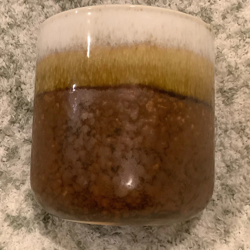Ceramic Scented Honey Bun Soy Candle NWT 14 oz.   - Brown Gold and White Glazing - Picture 2 of 16